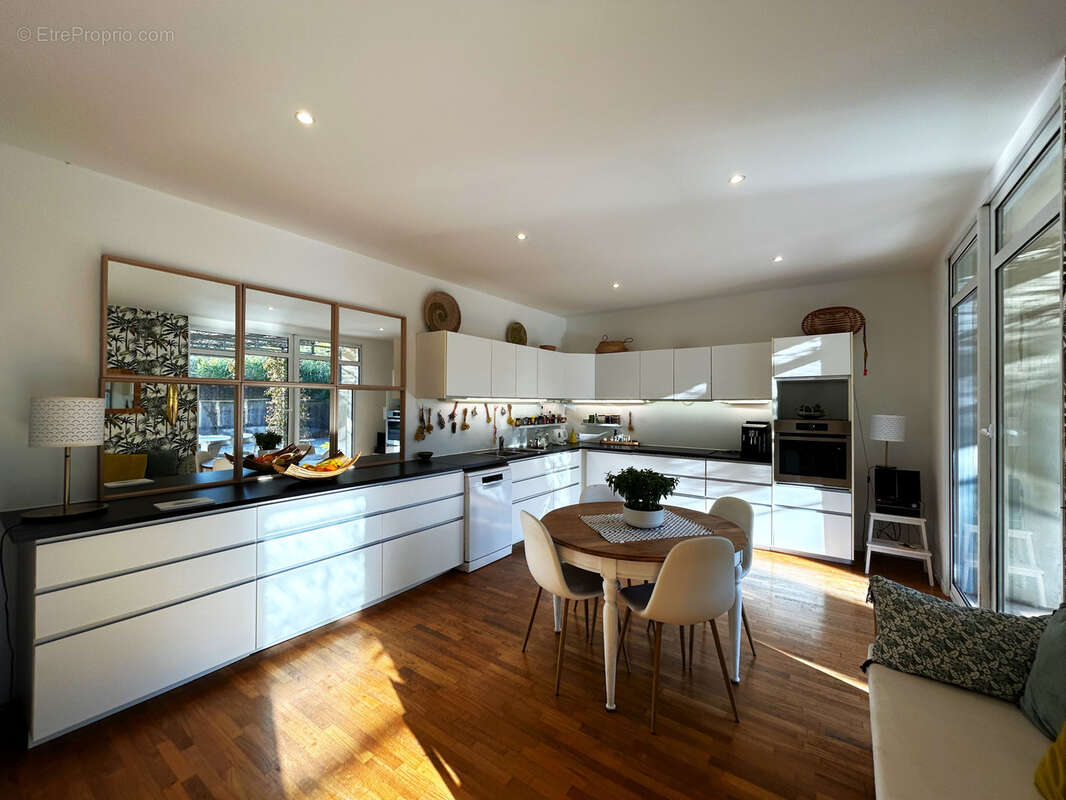 Maison à SAINT-REMY-DE-PROVENCE