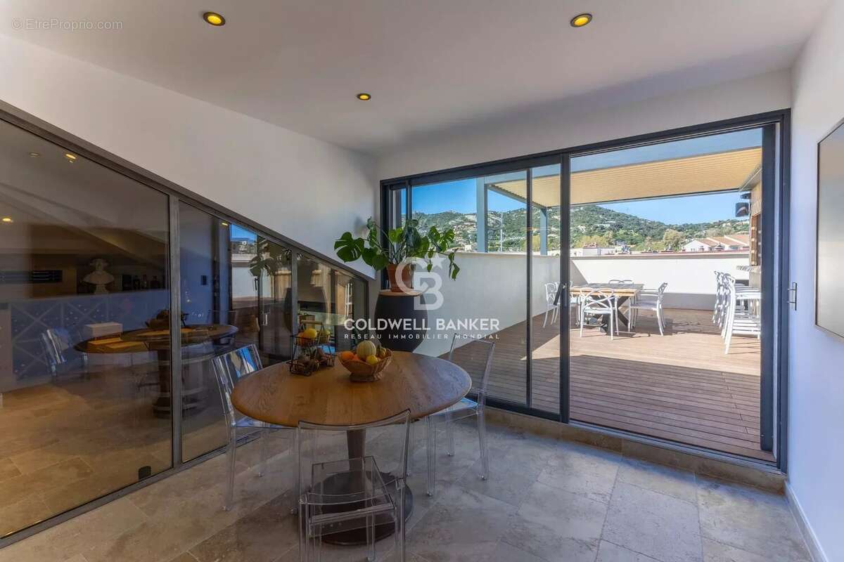 Appartement à CALVI