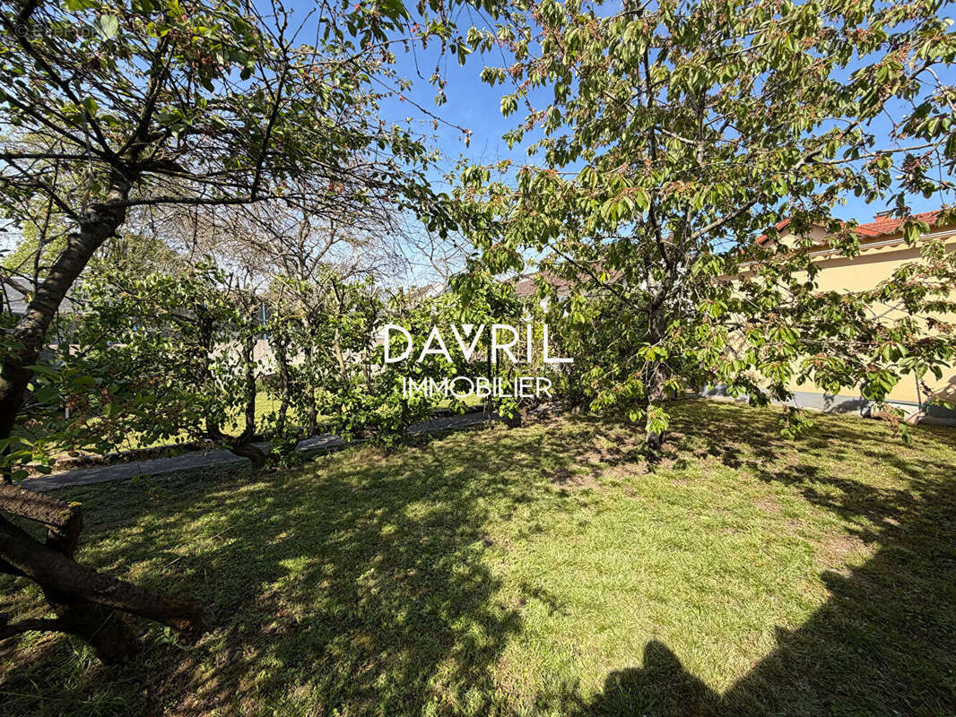 Maison à CONFLANS-SAINTE-HONORINE