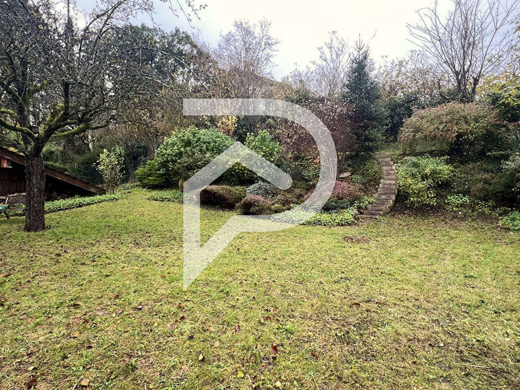 Maison à MONTLIGNON