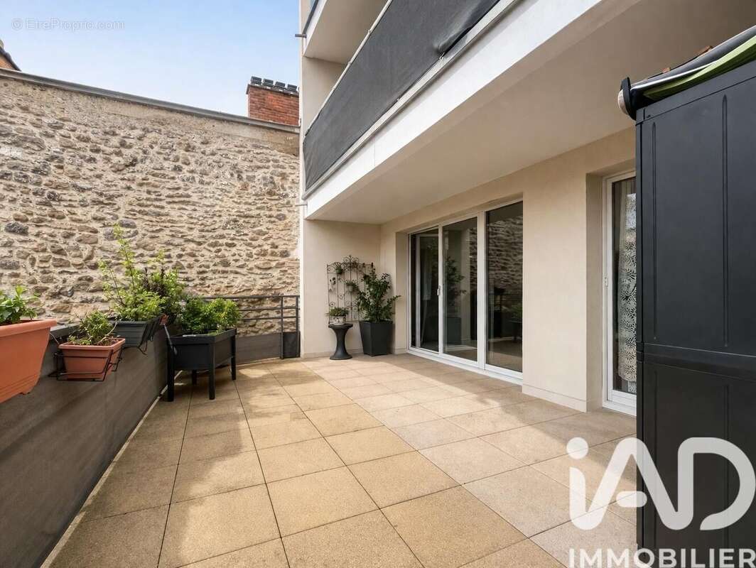Photo 2 - Appartement à CORBEIL-ESSONNES