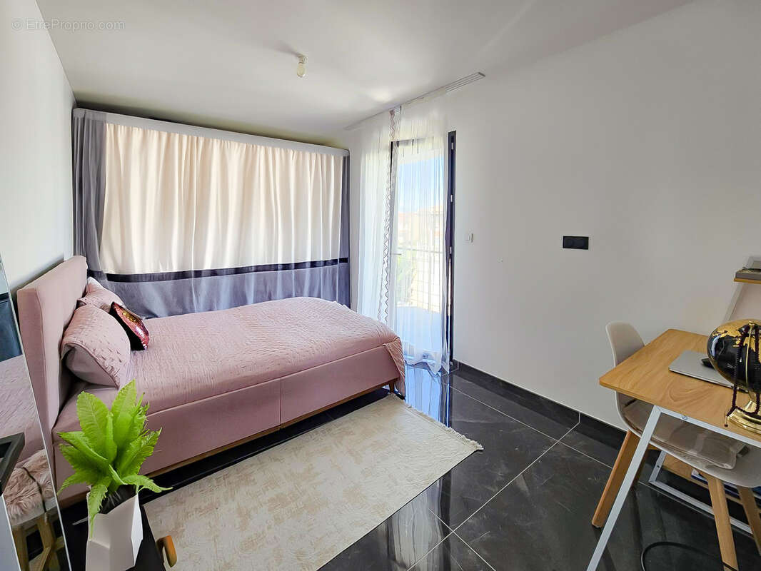 Maison à SAINT-MAURICE-L'EXIL