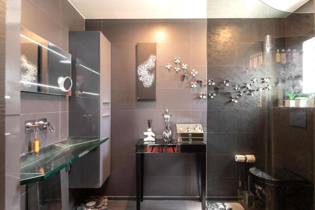 Photo 2 - Appartement à CAPESTERRE-BELLE-EAU