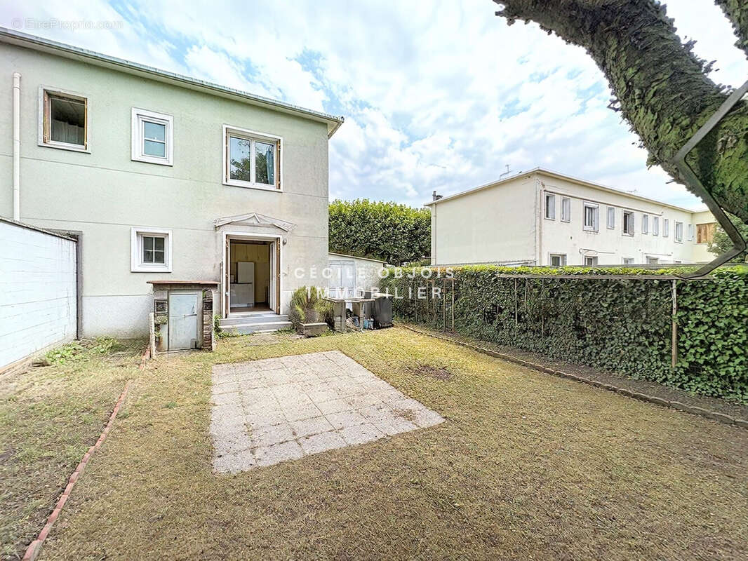 Maison 70 m² à Champigny-Sur-Marne  - photo 8