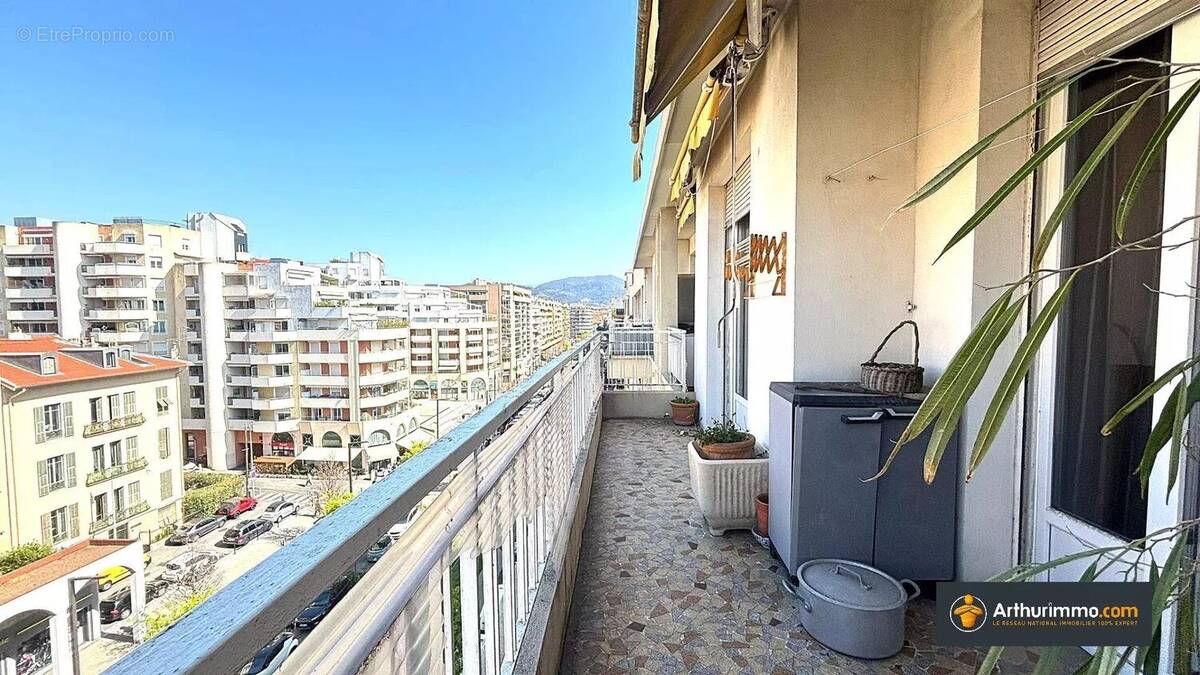 Appartement à NICE