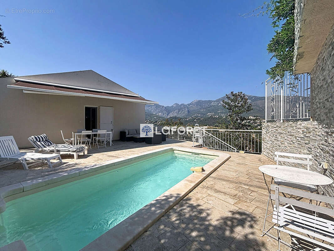 Maison de standing de 128m² avec vue mer exceptionnelle et piscine - photo 4