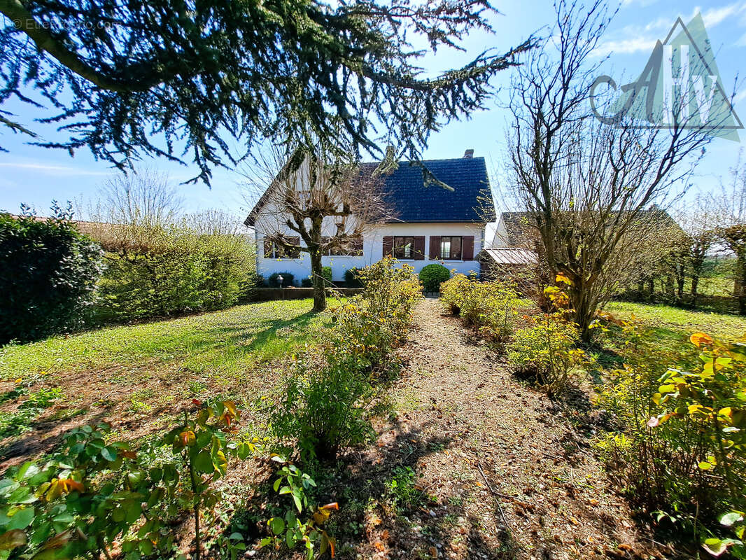 Maison à SOUCY