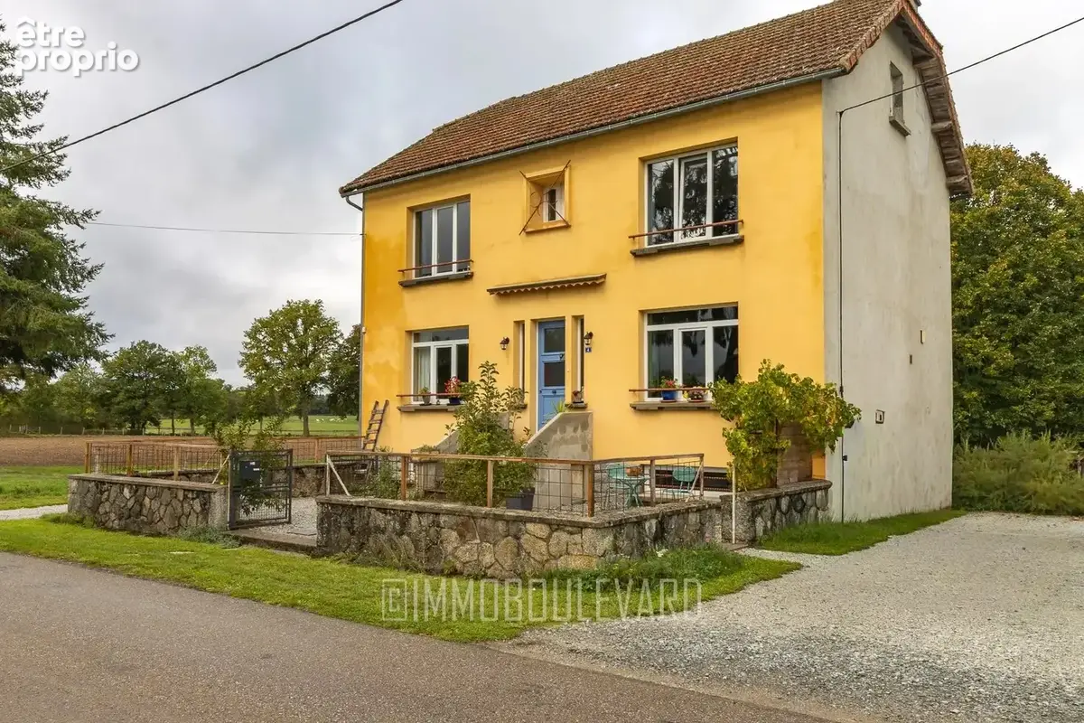À vendre : Grande maison avec vue dégagée (63) - photo 37