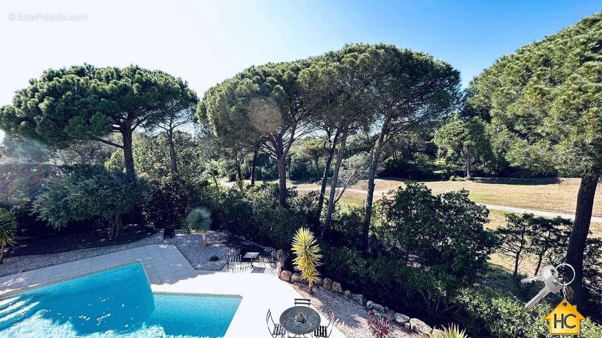 Maison à SAINT-RAPHAEL
