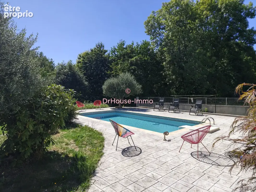 Maison 8 pièces 220 m² à vendre à Saint-Laurent-De-Neste (65150) - photo 2