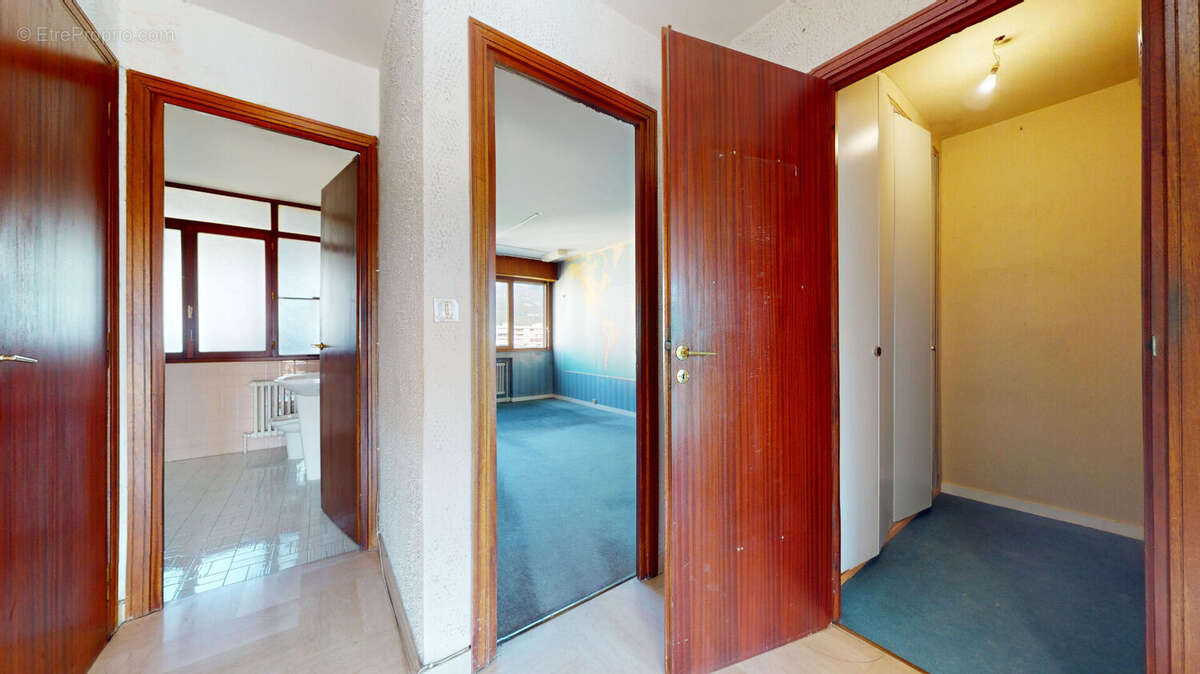 Appartement à ECHIROLLES