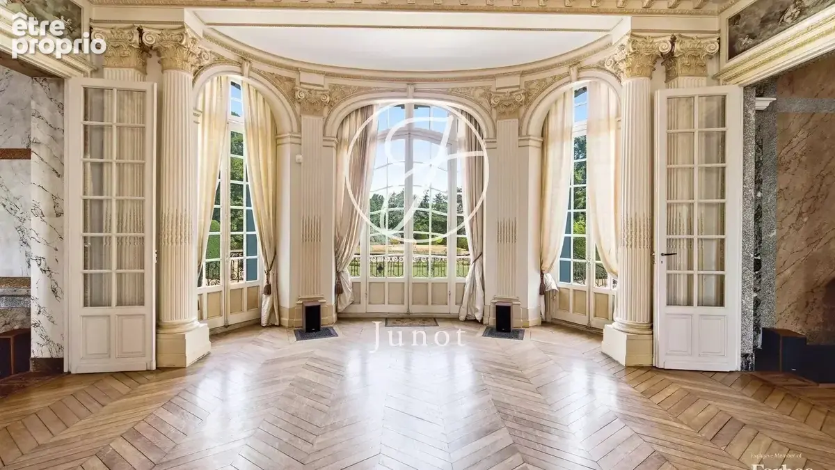 Anet - EURE-ET-LOIR - Château néoclassique au bord de l'Eure - photo 16