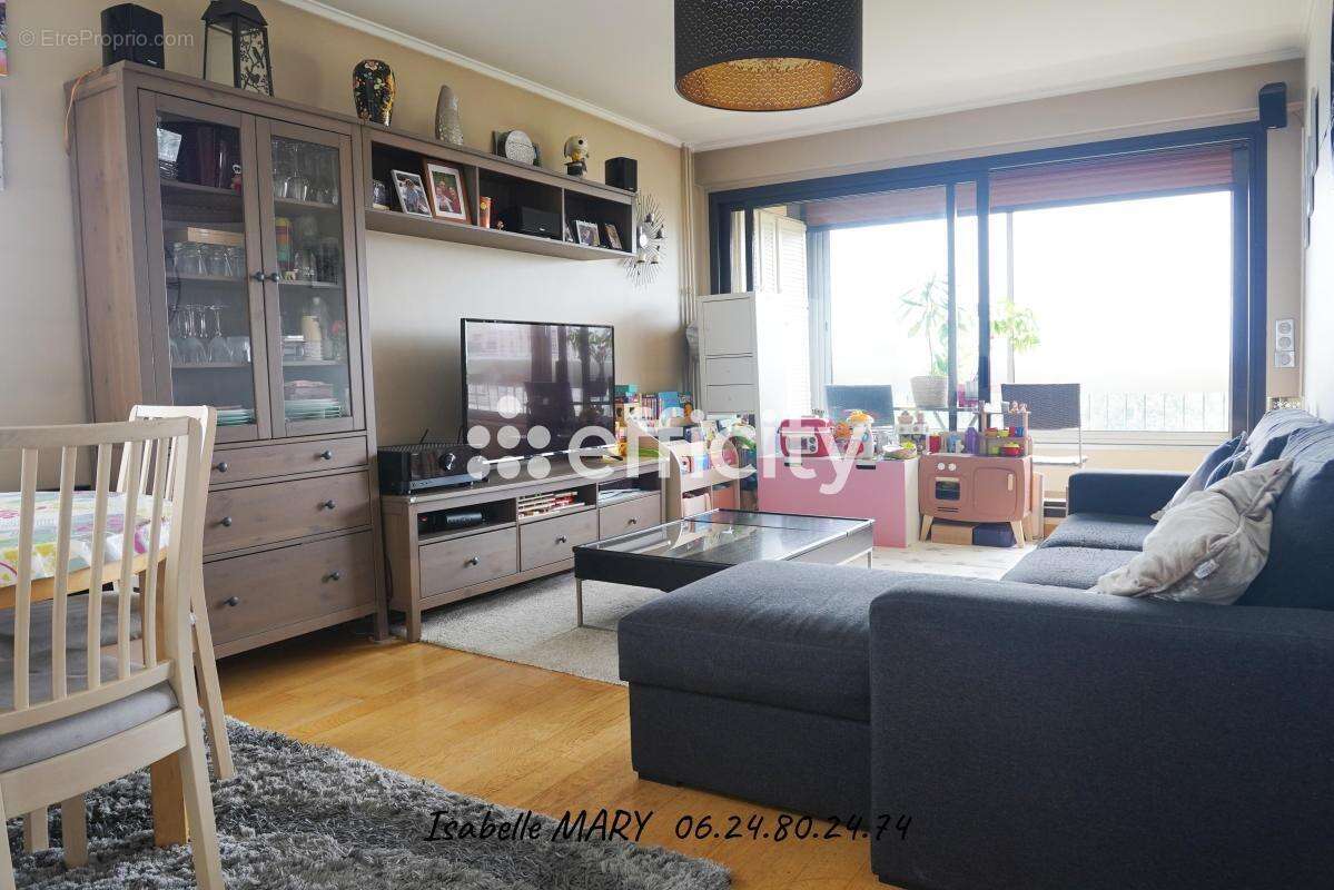 Appartement à CHEVILLY-LARUE