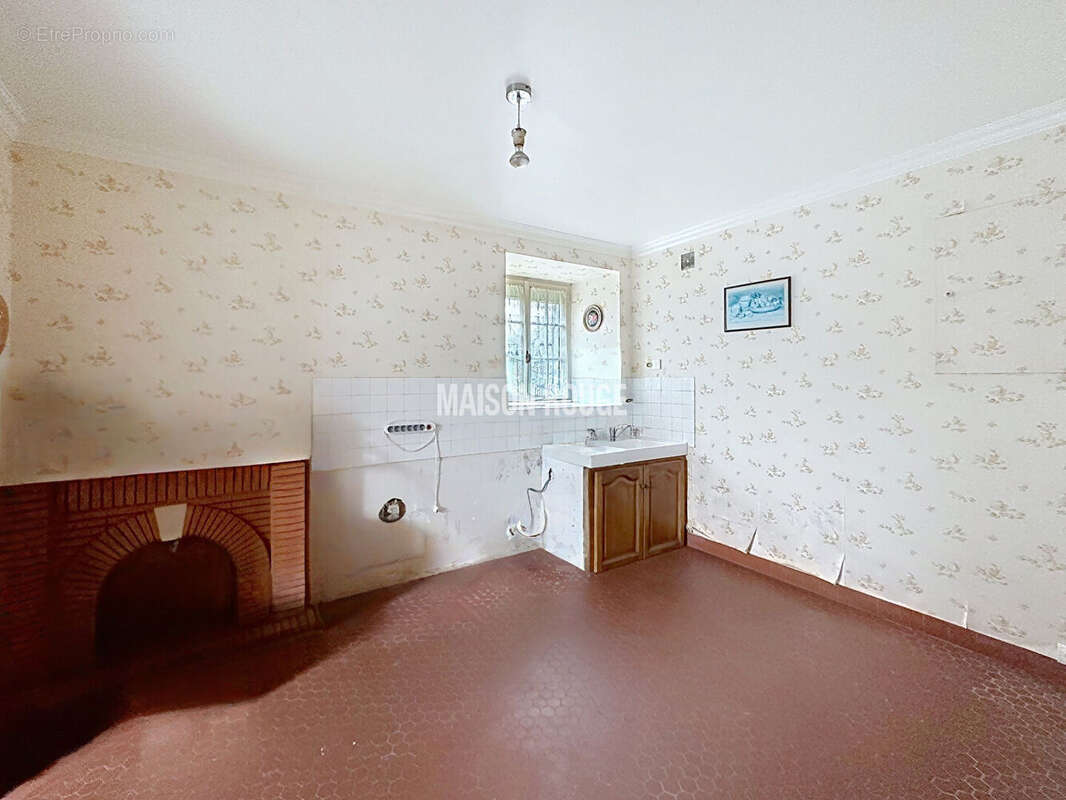 Maison à PLOUASNE