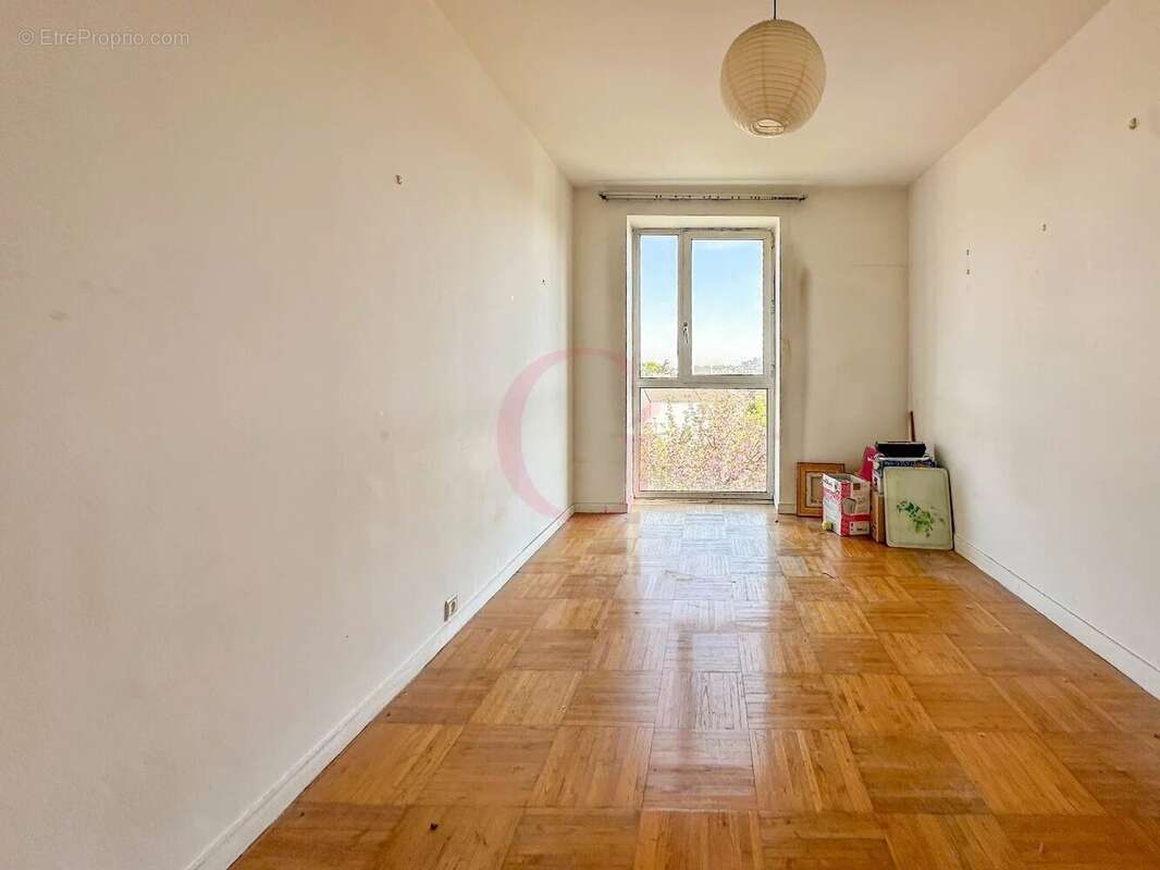 Appartement à BOURG-LA-REINE