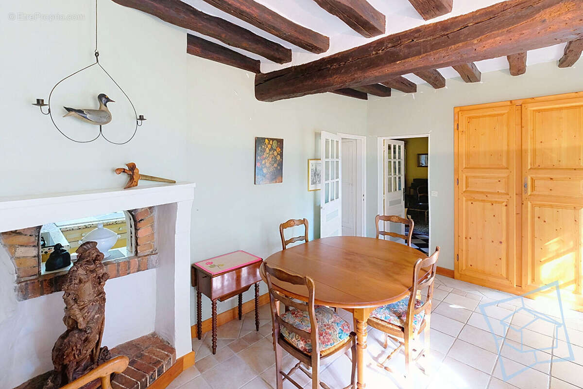 Maison à SAINT-FORGET