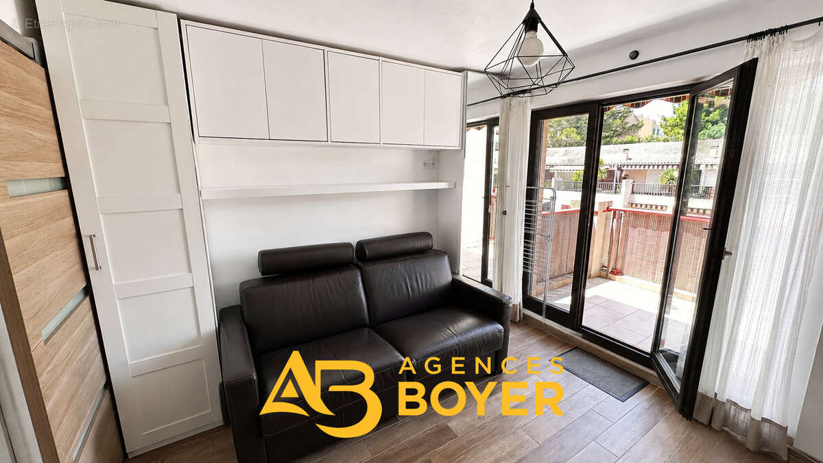 Bandol - studio cabine 4 couchages + terrasse et parking prive - photo 8