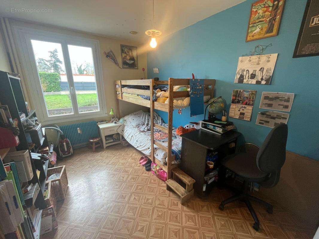 Appartement à PONT-DE-CHERUY