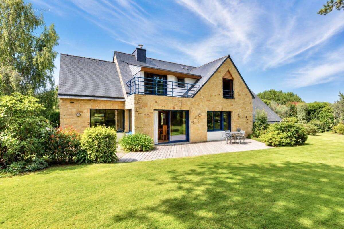 Maison d'architecte - 197 m² - golf de baden - photo 27