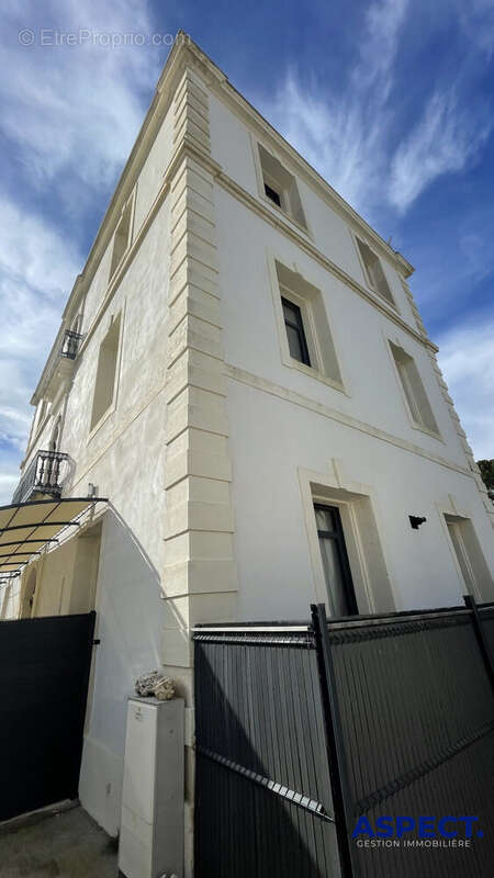 Appartement à LUNEL