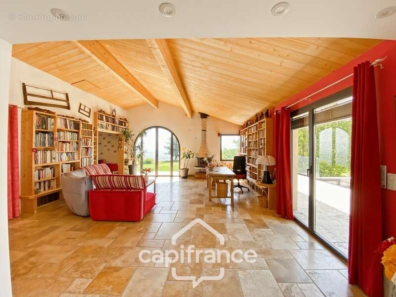 Maison à CORNAS