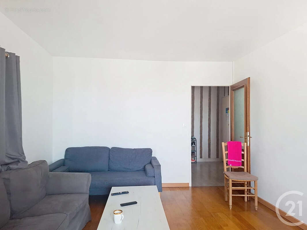 Appartement 77 m² à Melun  - photo 3