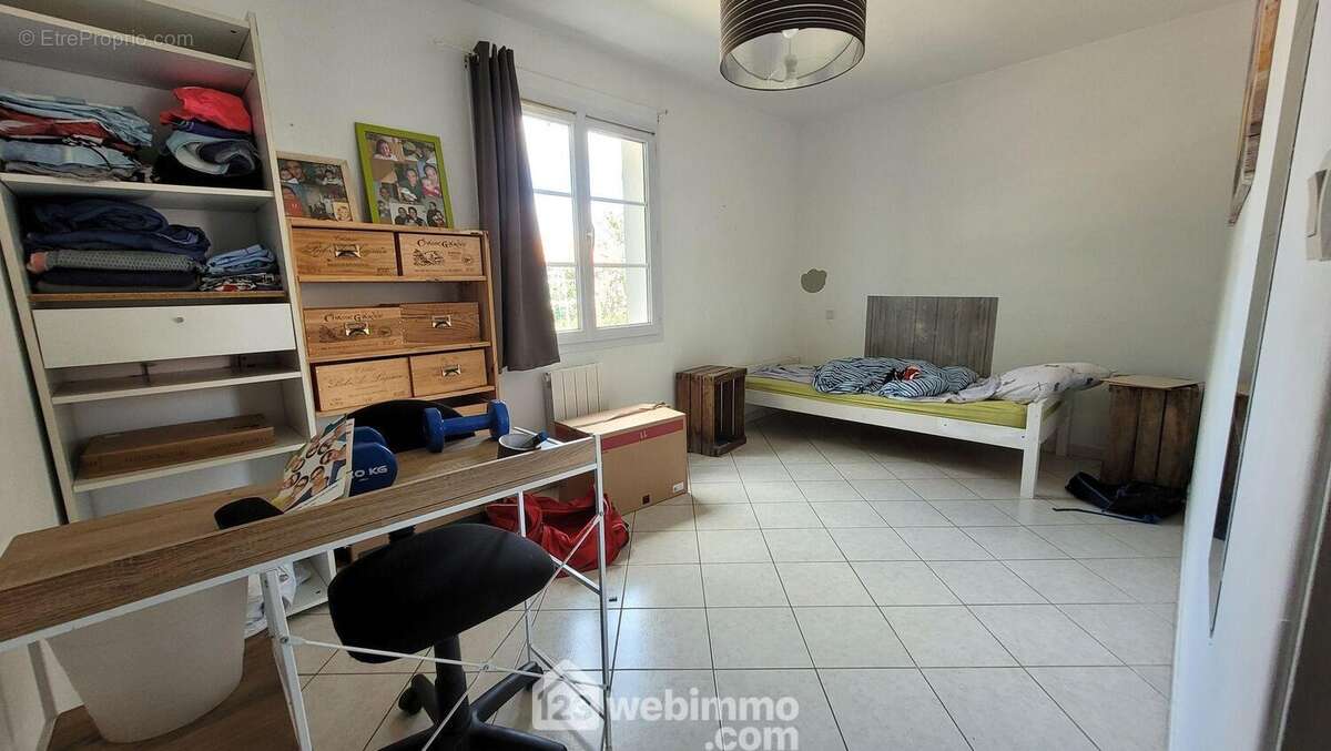 2 chambres - Maison à LA JONCHERE