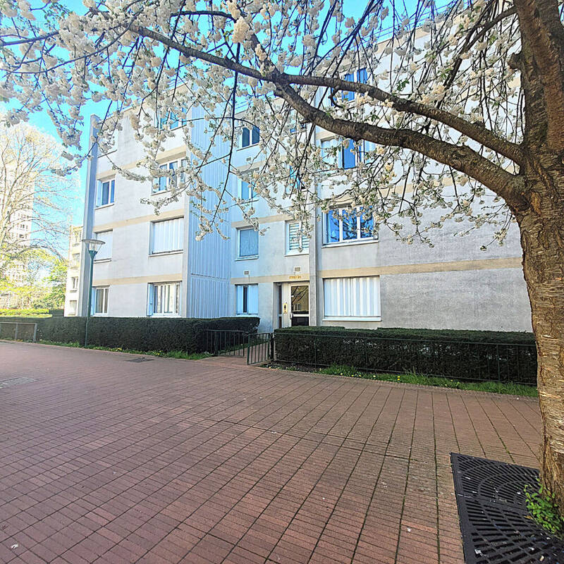 Appartement à LES ULIS