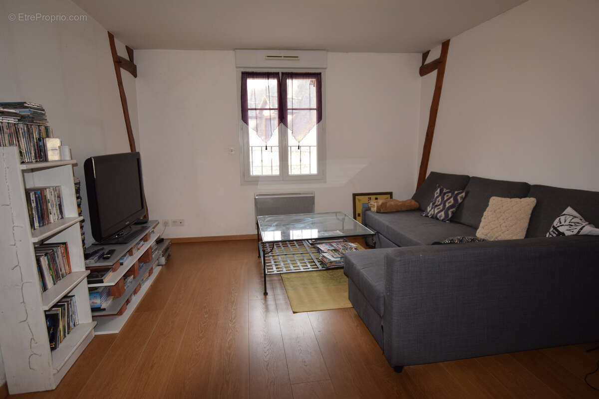 Maison à ABLIS