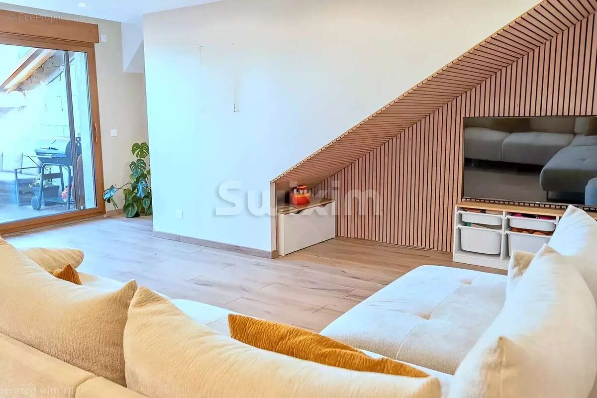 Appartement à PERRIGNIER