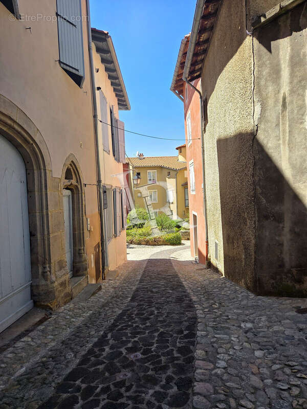 Appartement à LE PUY-EN-VELAY