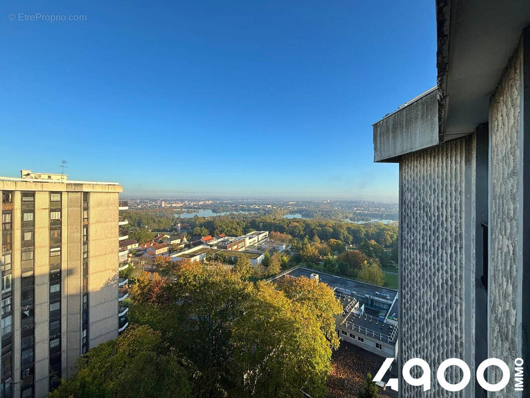 Appartement à GRIGNY