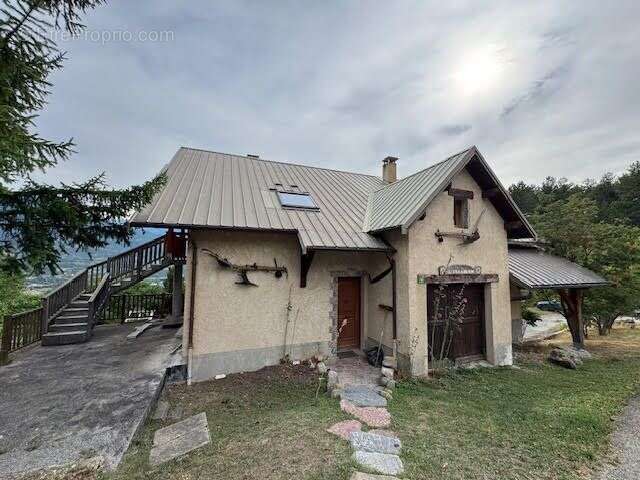 Appartement à EMBRUN