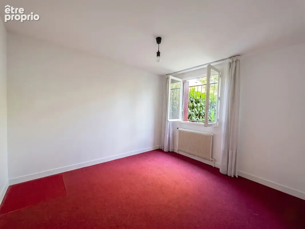 Maison  5 pièce(s) 111 m2 Secteur La Terrasse - photo 4
