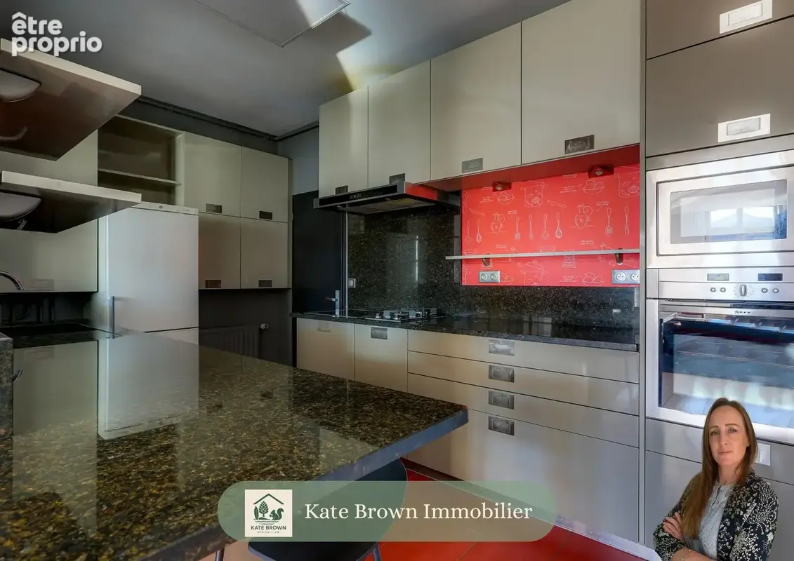 Superbe Appartement T3 avec Vue Imprenable sur la Nive au Cœur Historique de Bayonne - photo 5