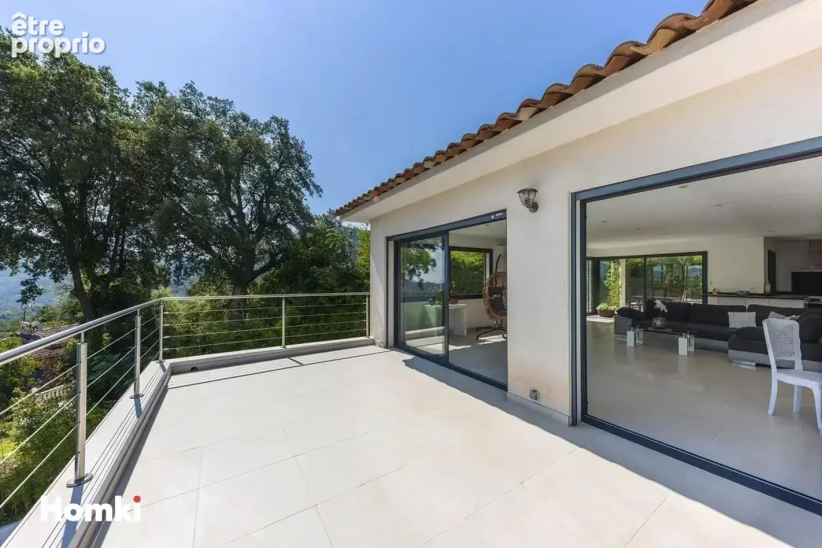 Maison/Villa T4 de 124 m² à Les Adrets-de-l'Estérel 83600 - photo 2