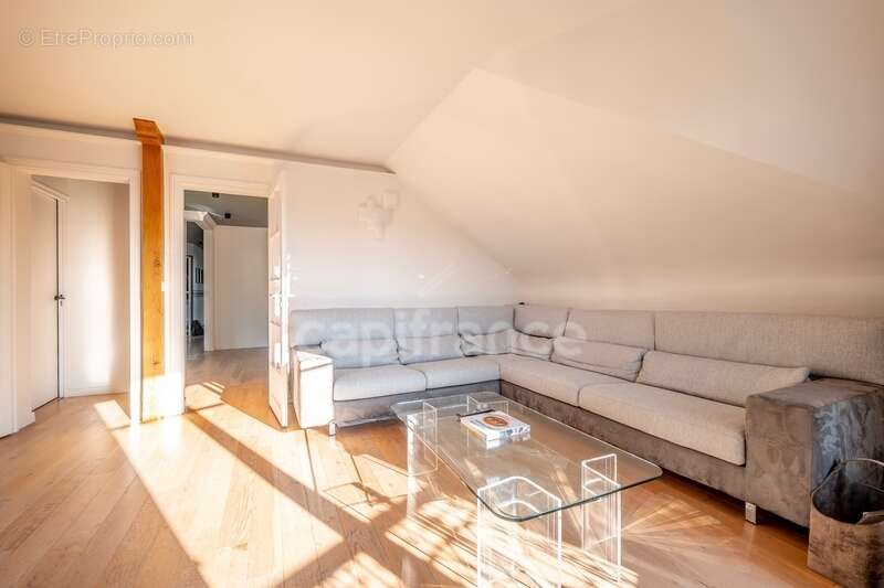 Appartement à VERSAILLES