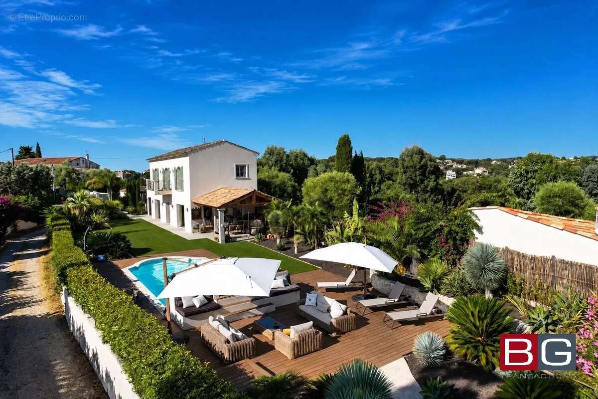 Maison à ANTIBES