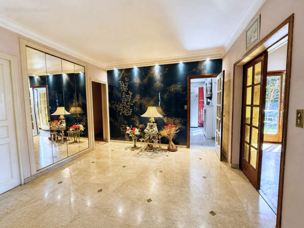 Maison familiale sur terrain de 873 m² - photo 4