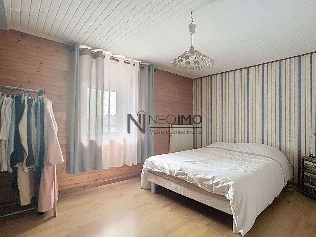 Maison à DOMMARTIN-SUR-VRAINE