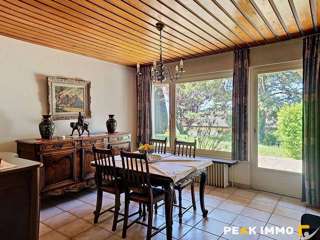 Maison à CRANVES-SALES