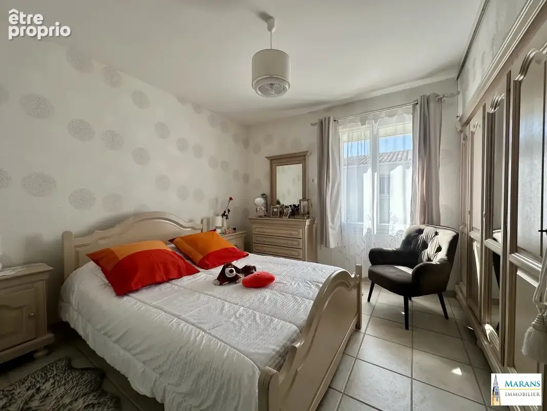 Maison 124 m² à Charron  - photo 5