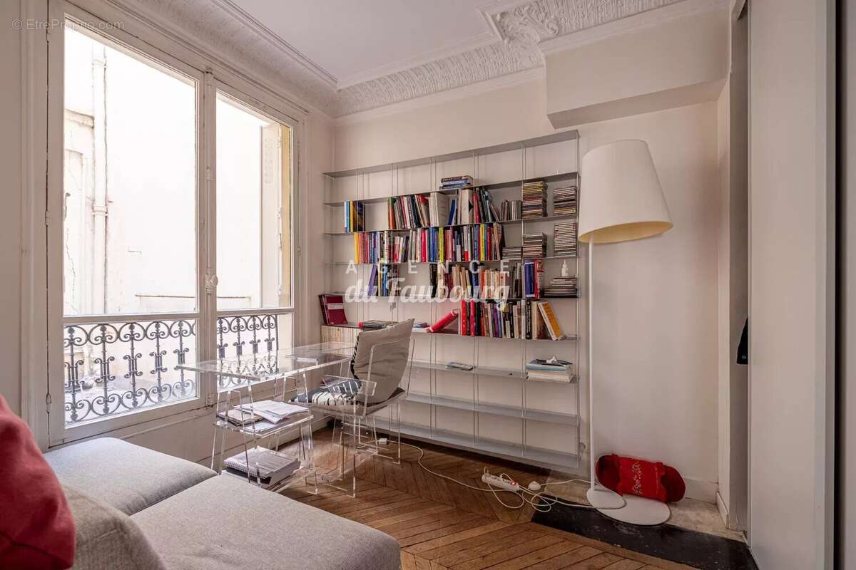 Appartement à PARIS-9E