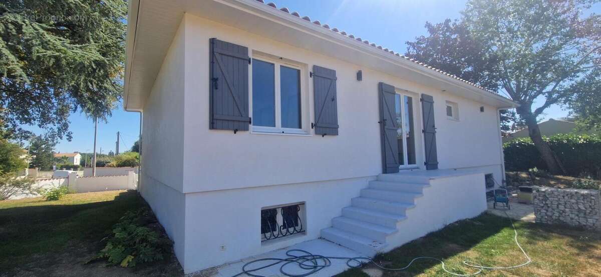 Maison à NIEUL-SUR-MER