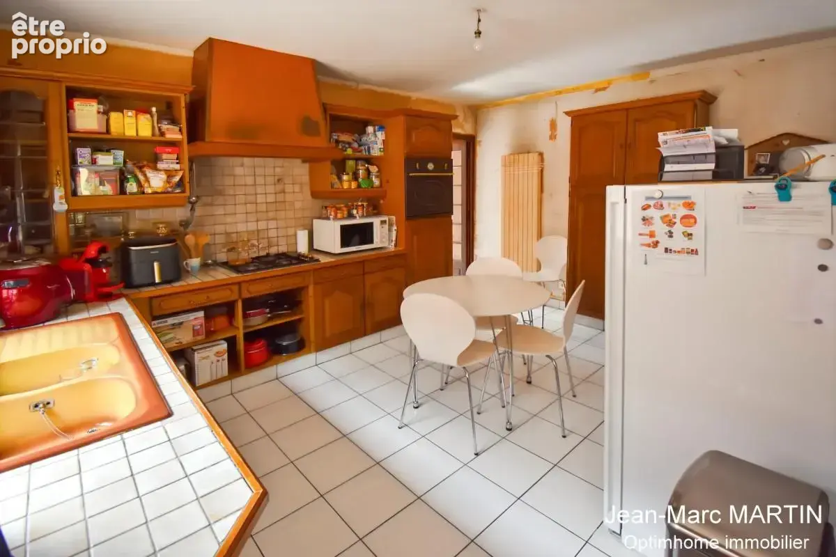 Maison familiale de 115 m² à Carnin : luminosité, 3 chambres et potentiel de valorisation - photo 17