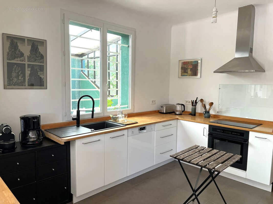 Maison à SAUVETERRE