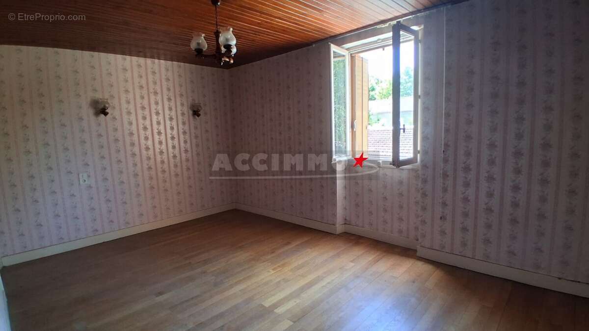 Graulhet - maison + jardin - photo 6