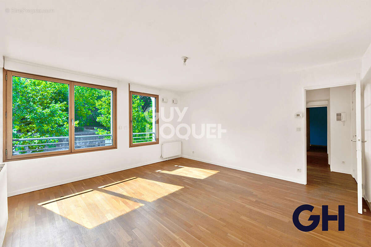 Appartement à CALUIRE-ET-CUIRE