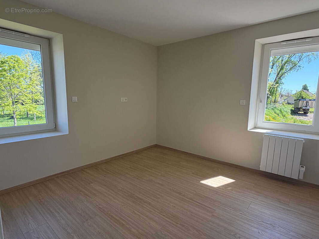 Appartement à LE DESCHAUX