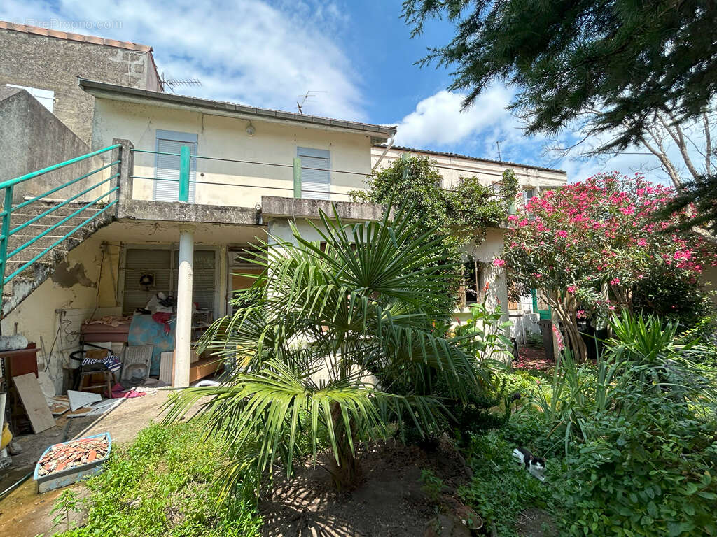 Bordeaux Chartrons - Immeuble de 562m² avec un jardin de 350m² - photo 5